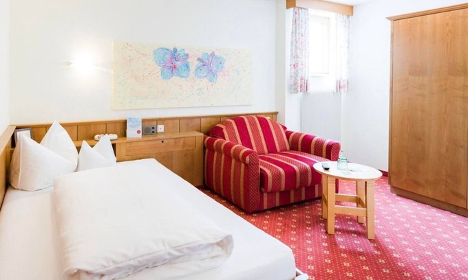 Warth House | Single room Enzian BB MS - Hotel Walserberg