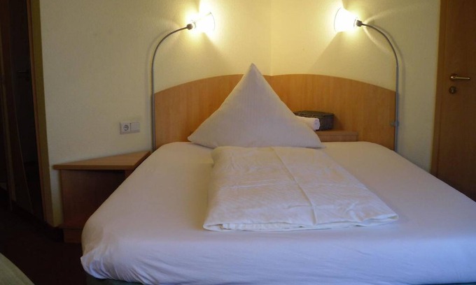 Waechtersbach Apartment | Single room with balcony