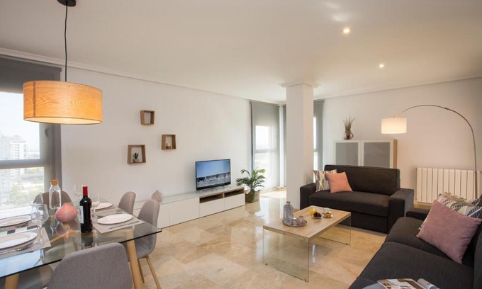 Ciutat de les Arts i les Ciencies Apartment | SingularStays Opera