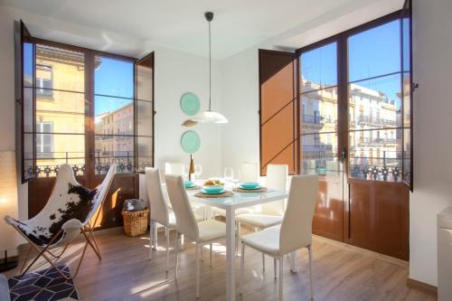 La Roqueta Apartment | SingularStays Valencia Center