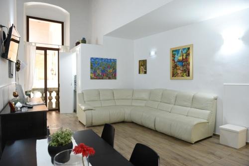 Old Town Bed & Breakfast | Sisters residence