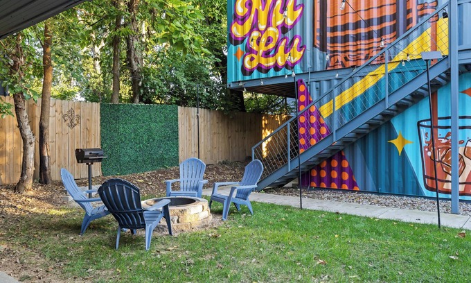 Phoenix Hill Apartment | Six 1-BR Units | Group-Friendly Stay Near NuLu!