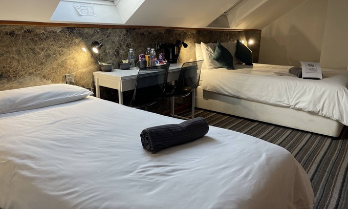 Enfield Hotel | Six Bells Hotels