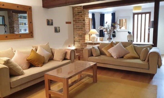 Holworth House | Six Horse Barn - Spacious Open Plan Luxury