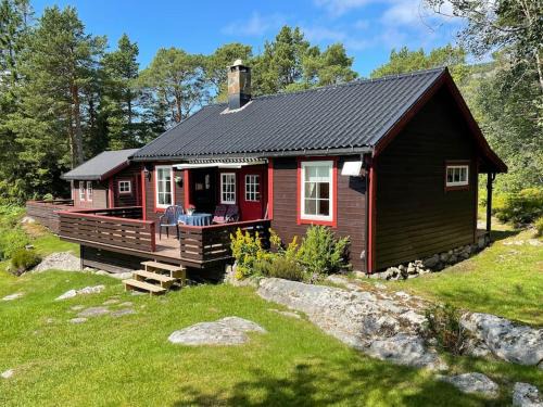 Molde Apartment | Sjarmerende hytte omgitt av vakker natur