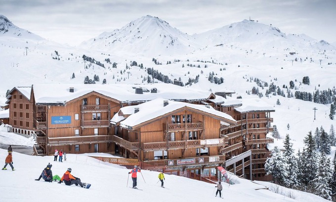 Belle Plagne Condo | Ski aux pieds | Vue imprenable + piscine et sauna