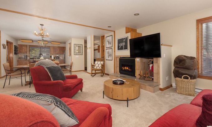 Winter Park Condo | Ski In-Out 2bd/3ba Condo - Sleeps Like a 3 Bedroom
