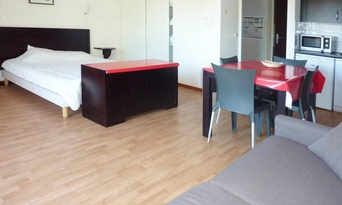 Les Orres Apartment | Ski-in/ski-out & foot of the slopes, 1st floor, view ski slopes, fitness, swimming pool, sauna