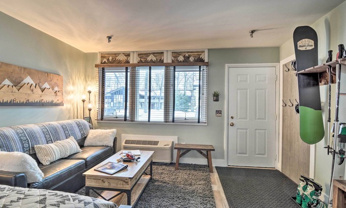 Boyne Falls Apartment | Ski-In/Ski-Out Getaway at Boyne Mountain Resort