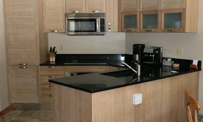 Winter Park House | Ski-in Ski-Out One Bedroom Condo at the Iron Horse