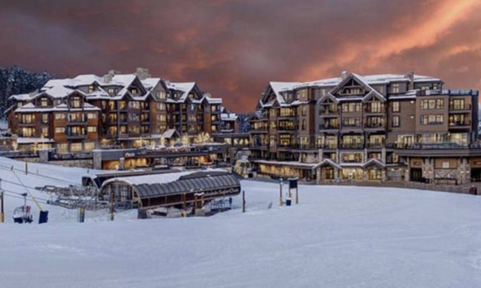 Peak 8 Condo | Ski in Ski out Studio in Breckenridge
