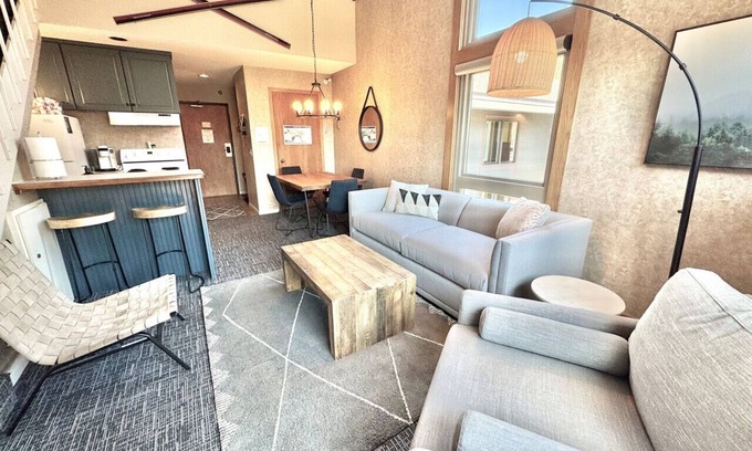 Lutsen Condo | Ski in Ski out Top Floor Condo with Pools Hot tub and more