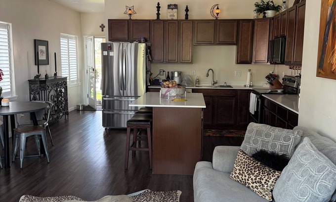 Eagle House | Ski Vail - 3 bedroom house in Gypsum adjacent to BLM nature trails