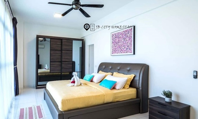Bukit Indah Apartment | Sky loft (ホームステイ) @ JB city homestay