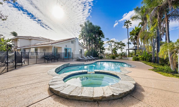 Vista House | Skyline Ocean View Estate w/pool & hot tub