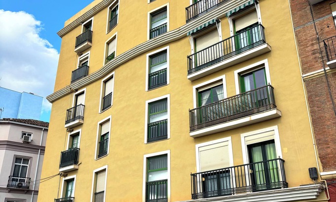 La Goleta Apartment | Skysea Malaga Centro frente al Rio