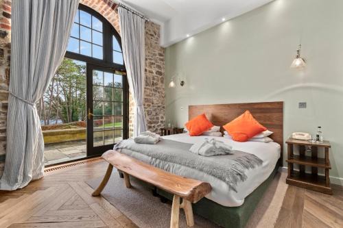 Haverfordwest Bed & Breakfast | Slebech Park Estate