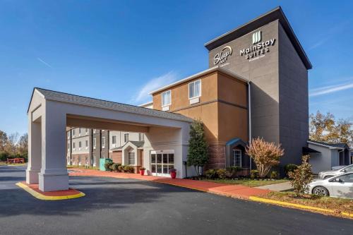 Lebanon Hotel | Sleep Inn & Suites Lebanon - Nashville Area