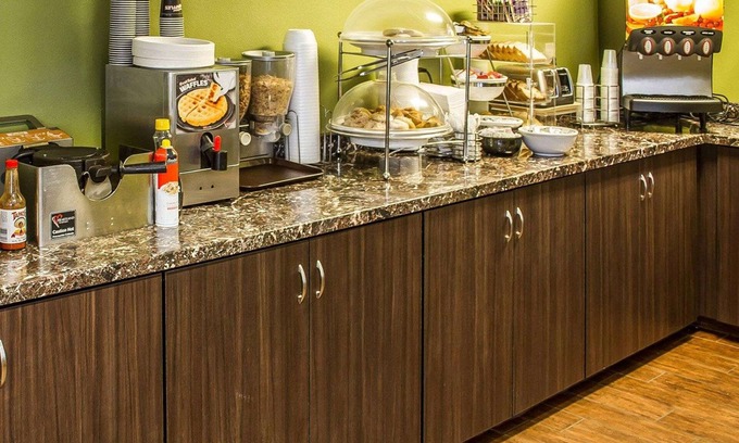 Roseburg Hotel | Sleep Inn & Suites Roseburg North Near Medical Center