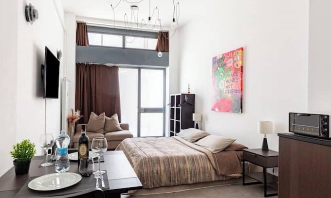 Pavia Apartment | Sleepn'joy Pavia - by LM Apartments Via Calchi 11B Pavia
