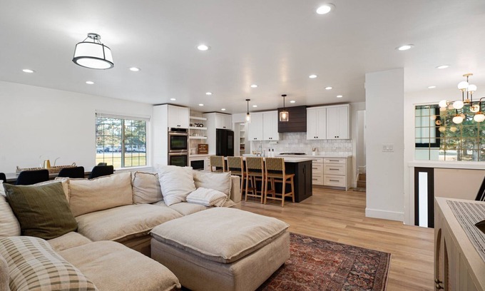 Sunset Heights House | SLEEPS 20! Orem Oasis Game Room & Hot Tub Retreat