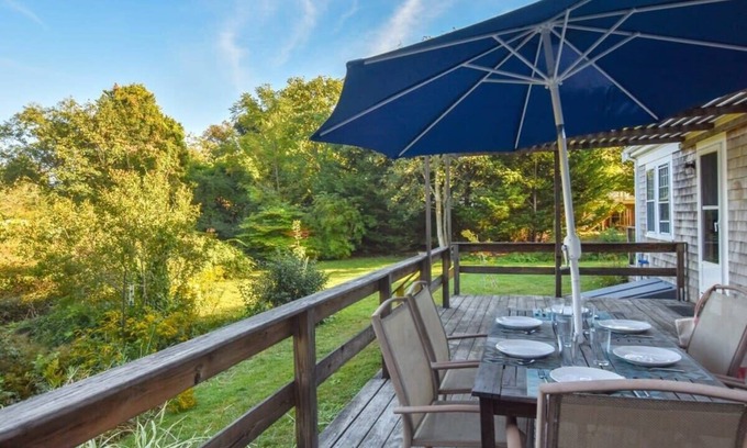 East Orleans House | Sleeps 8, Minutes to Nauset Beach!