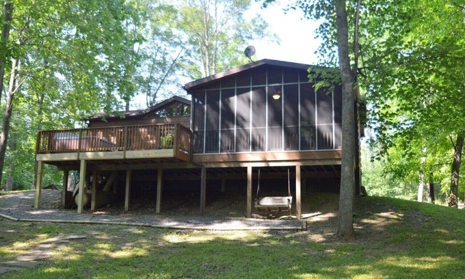 Berkeley Springs House | Sleepy Creek - hot tub, pets, grill, fire pit, wifi, screen porch, creekside