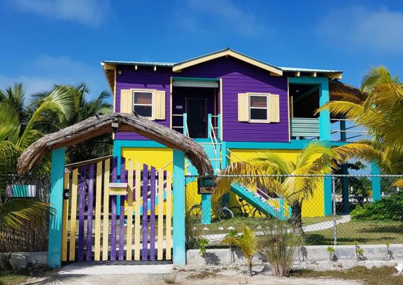 Caye Caulker Apartment | Slo-N-Ez Villa Terrace (Ocean View)