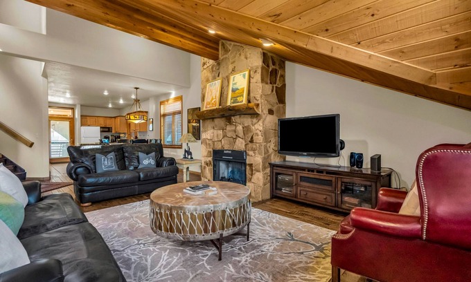 North Park City House | Slopeside luxury - new interior, private hot tub - close walk to Payday