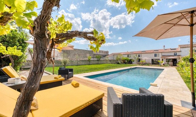 Thaire Villa | Slow-Life estate 12 pers