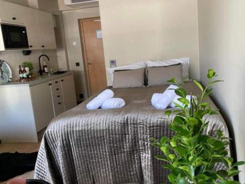 Hallevik House | Small Double Room at Hanohus Hotel