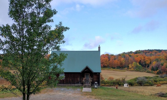 Millerton Cottage | Small Farm Retreat