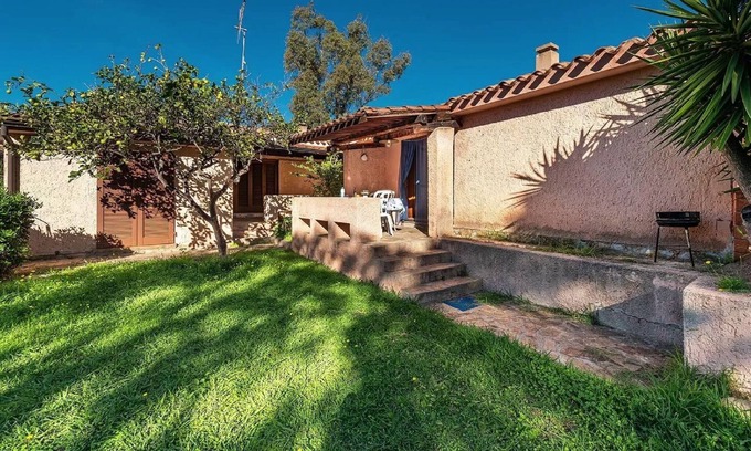 Matta 'e Peru House | Small house a stone's throw from the sea