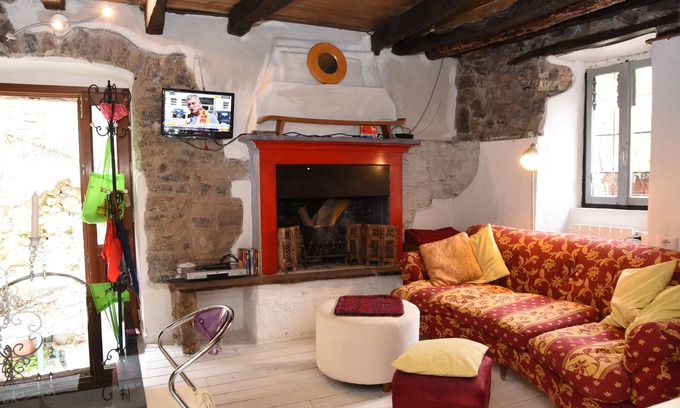 Adrara San Rocco House | Small house in a historic village crossed by a fairytale stream, 8 km from Lake Iseo
