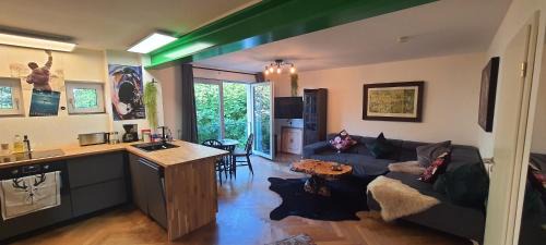 Bensberg Apartment | Small Lake Apartment