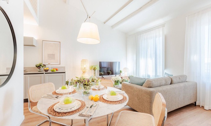 Lucca Historical Center Apartment | Smart and Luxury Apartment with Elevator in Lucca