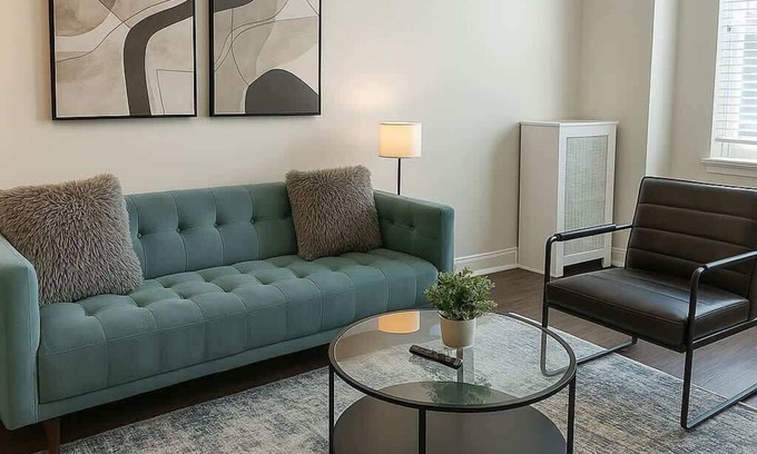 Hyde Park Apartment | Smart Stay in Hyde Park 1BR