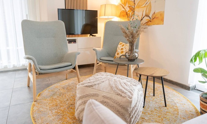 Bad Zwischenahn Apartment | SmartFewo: Wonder of nature | terrace | sauna | park - Residence by the small sea