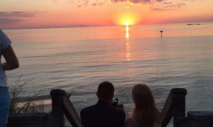 Birdsnest Cottage | Smith Beach Beachfront Rental, Bay View Cottage, near Cape Charles, Virginia