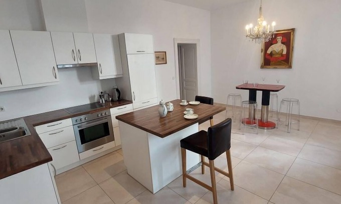 Thurygrund Apartment | Sobieskiplatz by Interhome