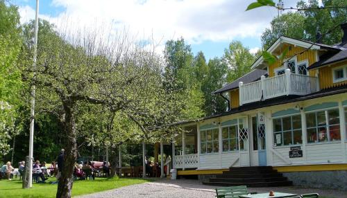 Sala Hostel | Sofielund Vandrarhem & Camping