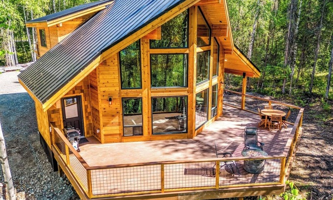 Willow House | Sojourn Lodge~Recreational Haven