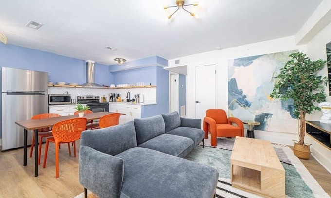 East Ocean View Apartment | Sojourn's Harborage Seal Suite