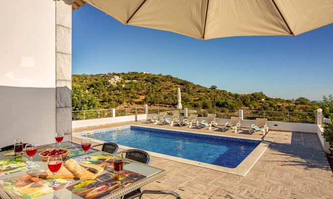 Estoi House | Sol e Mar by Interhome