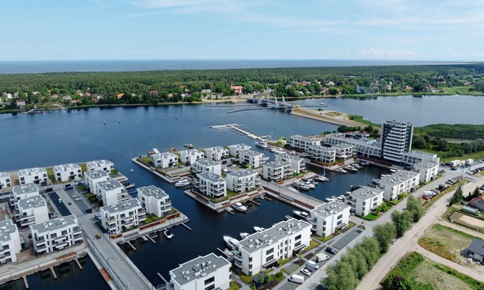 Orlinki Apartment | Sol Marina Resort Wyspa Sobieszewska II - LoftAffair Collection