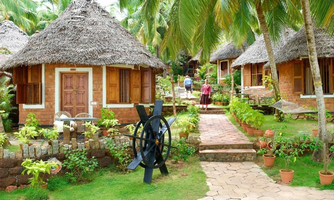 Chowara Resort | Soma Manaltheeram Ayurveda BeachVillage
