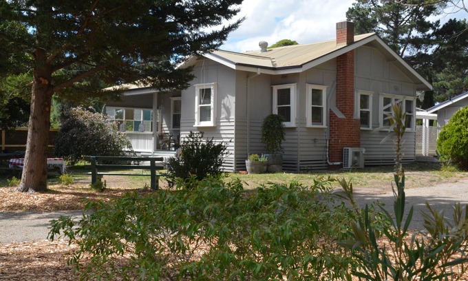 Somers House | Somers Holiday House - Across the road from the beach