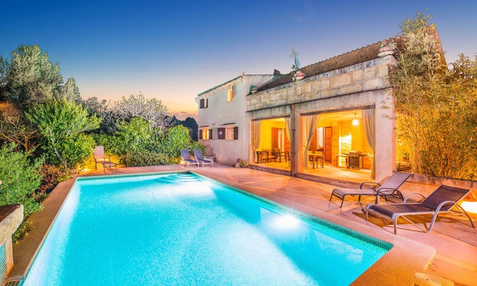 Sant Llorenc des Cardassar Villa | SON GORRIÓ - Villa with private pool in Sant Llorenç des Cardassar. Free WiFi