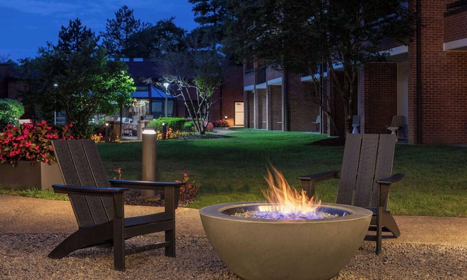 Foxboro Hotel | Sonesta Select Boston Foxborough Mansfield