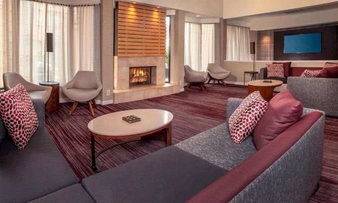 Newark Hotel | Sonesta Select Newark Christiana Mall